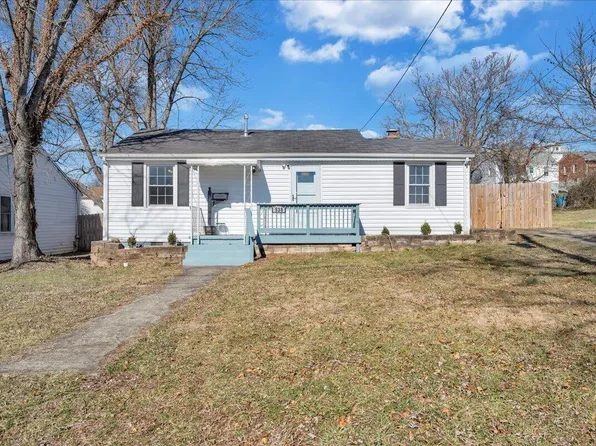 938 Morgan Ave SE, Vinton, VA 24013