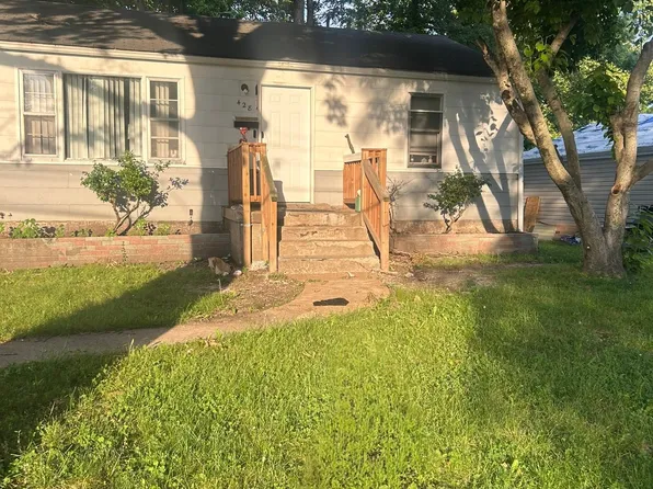 428 Jean Ave, Saint Louis, MO 63135
