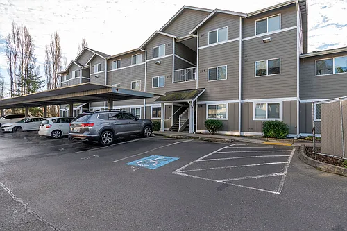 1670 SW Mulberry Pl #B303 Photo 1
