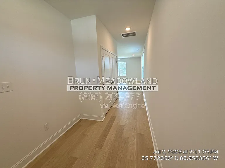 1725 Bennett Village Dr — Photo 3