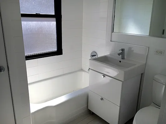 Rented by Stonehenge NYC LLC | media 15