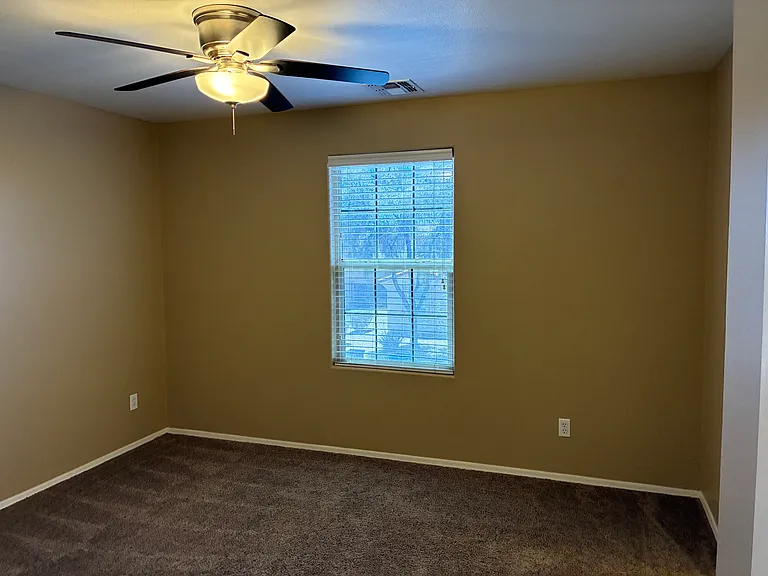 17698 W Maya Way — Photo 31