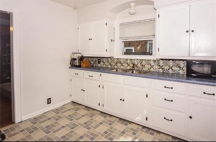 5833 Indianola Ave — Photo 9