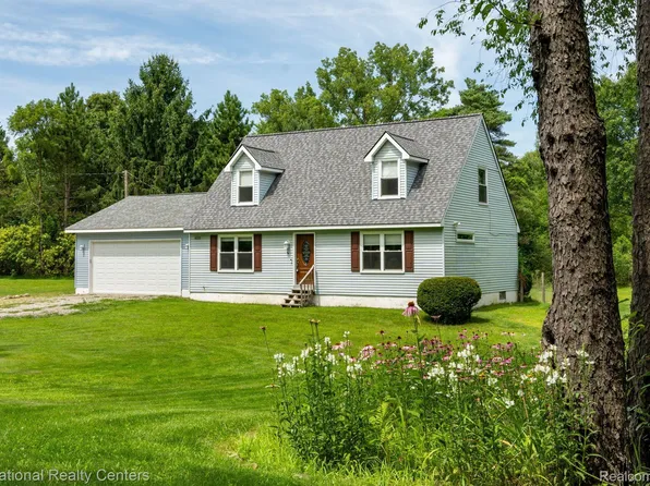 4225 S Baldwin Rd, Orion, MI 48359