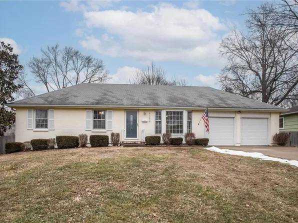 9304 E 82nd Ter, Raytown, MO 64138