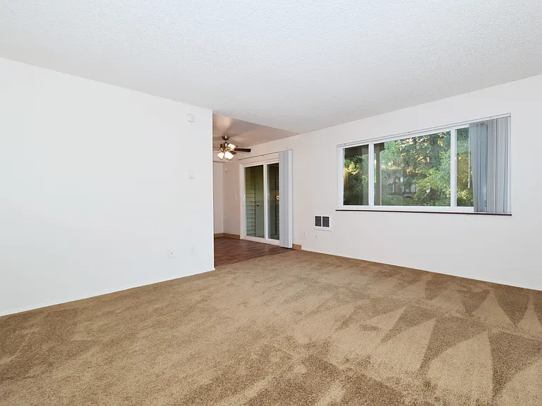 Gardenbrook Apartments — Photo 41