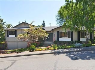 2241 Camino A Los Cerros, Menlo Park, CA 94025