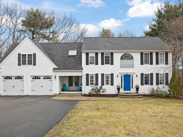 35 Padden Rd, Franklin, MA 02038