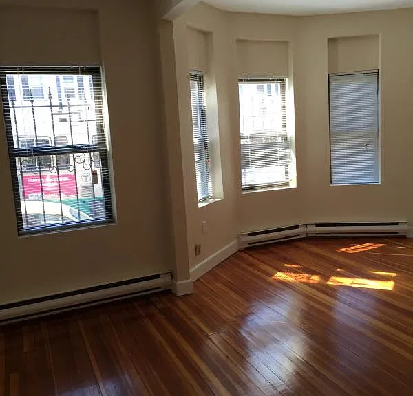 891 Huntington Ave #2 — Photo 5