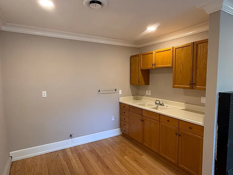 1694 Lyle Dr — Photo 14
