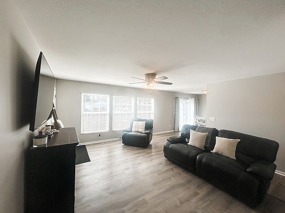 4th image of 6611 Charlesgate Rd