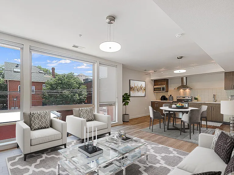 E14 Apartments — Photo 3
