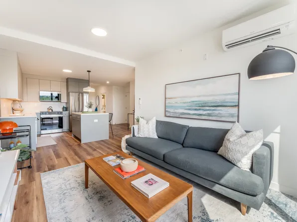 873 Communipaw Avenue image 79 of 90