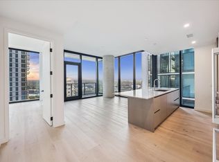 610 Davis St #2105, Austin, TX 78701