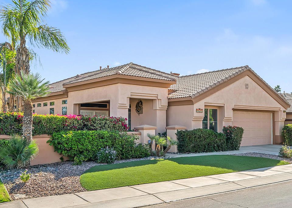 1st image of 44070 Royal Troon Dr