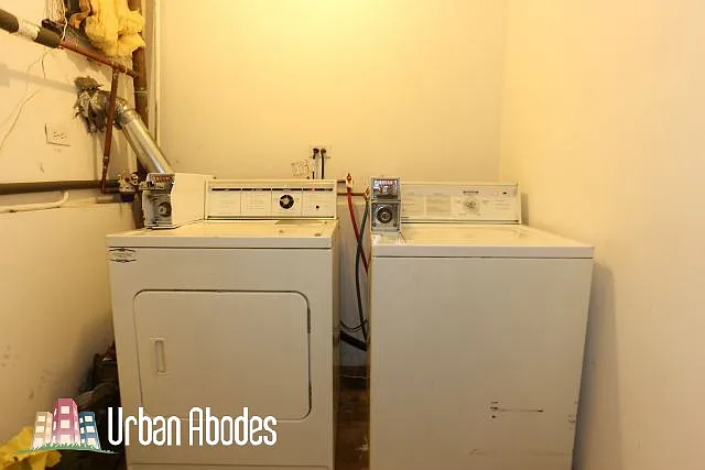 1033 N Mozart St #1 — Photo 16
