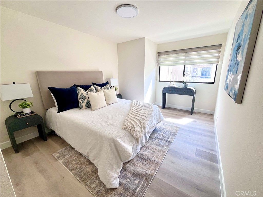435 S Virgil Ave APT 209, Los Angeles, CA - More