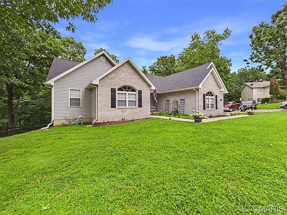 3rd image of 21093 Layla Rd