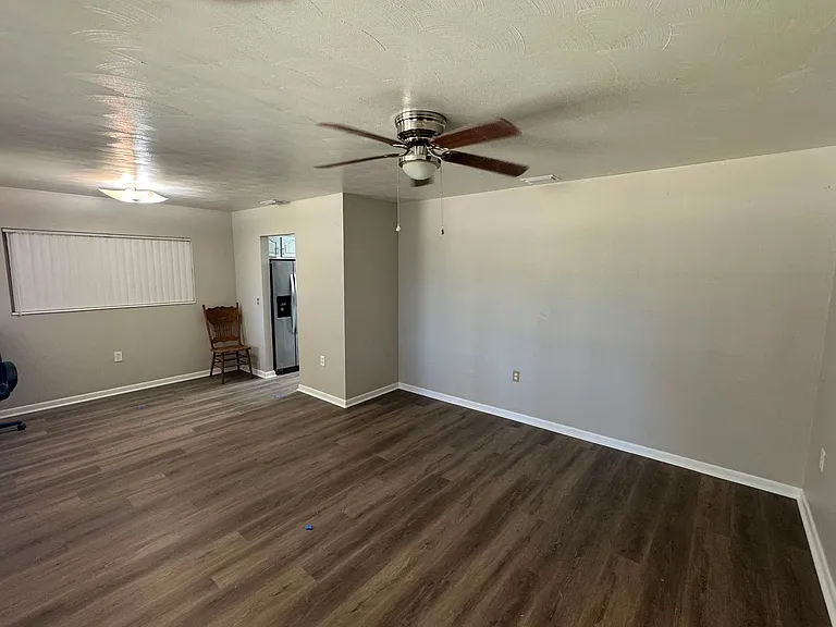 1602 E Sparkman Rd — Photo 9