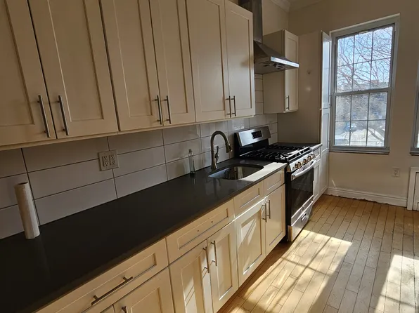 1735 85th St #2F, Brooklyn, NY 11214