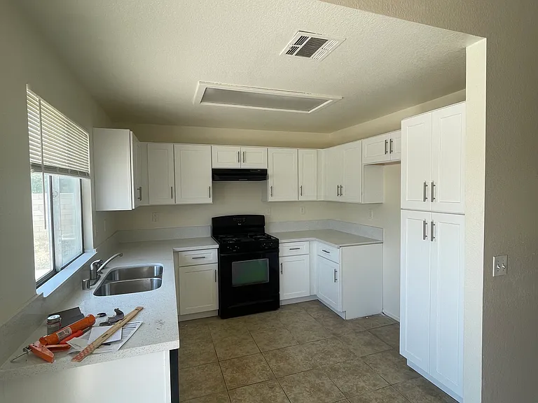 Upland Ave — Photo 3