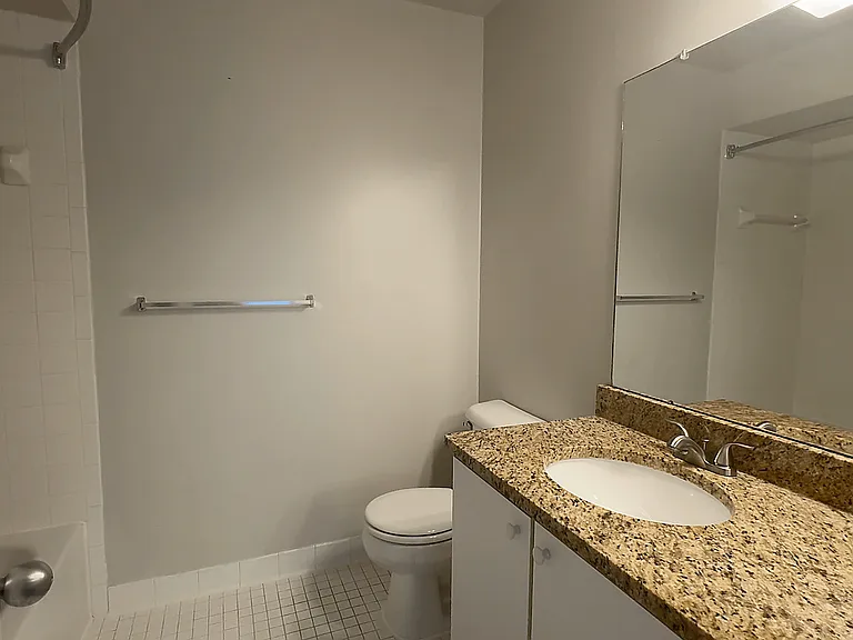 Prentiss Pointe Apartments — Photo 77