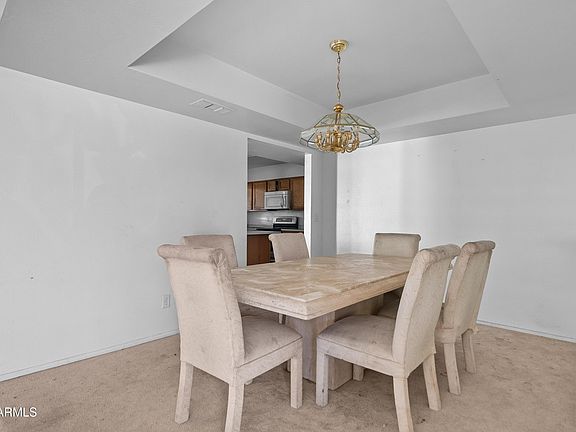 3rd image of 2816 E VISTA Drive