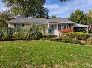 214 Runyon Ave, Piscataway, NJ 08854