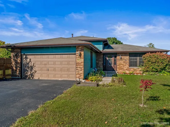 1891 Wicker St, Woodstock, IL 60098