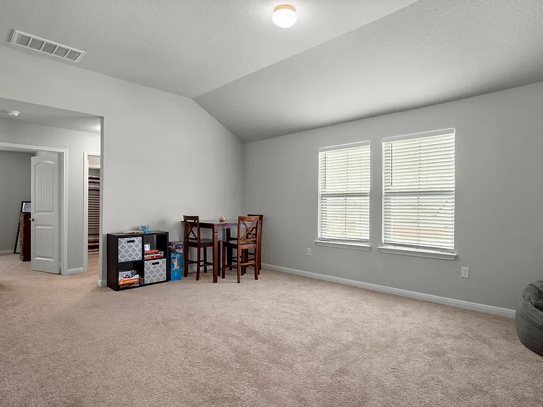 5806 Larkspur Valley — Photo 16
