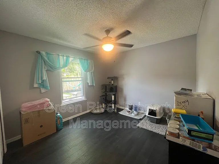 3352 Shelley Dr — Photo 38