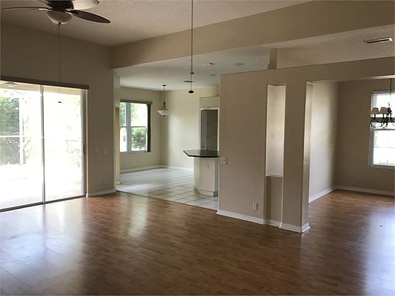 4th image of 4189 Grandchamp Cir