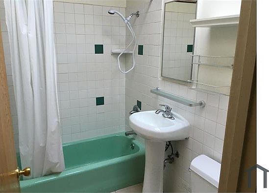 4th image of 2200 Turk Blvd #4