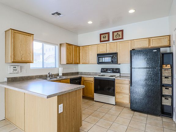5th image of 5161 W Laurel Ave