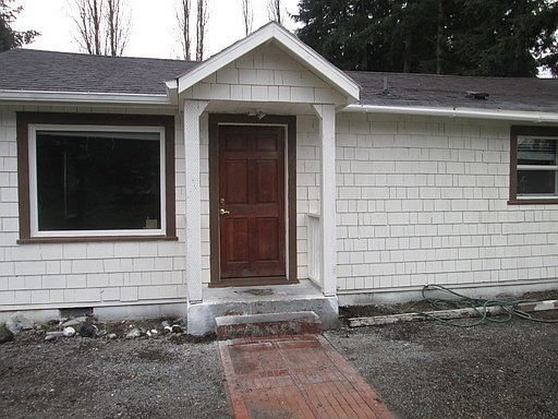 2nd image of 6126 88th St SW