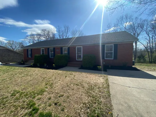 1704 Oak Hill Dr, Murray, KY 42071