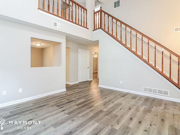 5th image of 3078 Jessica Dr