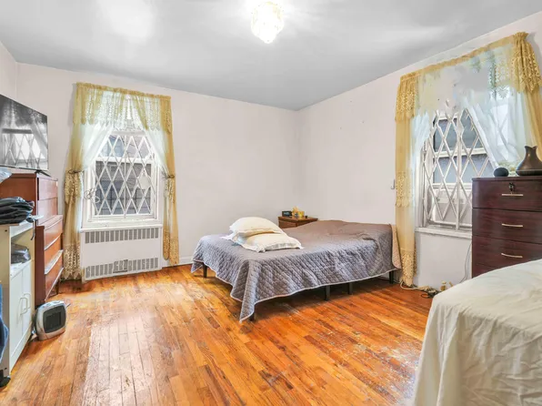 42-25 80th Street image 21 of 26