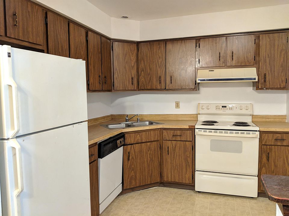 4450 Trevor Cir Rockford IL Zillow