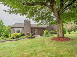 2016 Bushy Run Rd, Jeannette, PA 15644