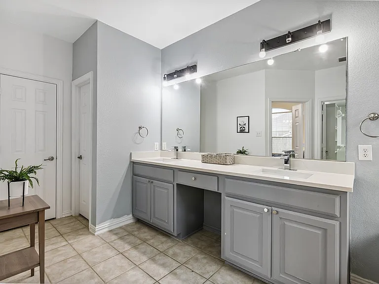 3028 Riverwood Ln — Photo 47