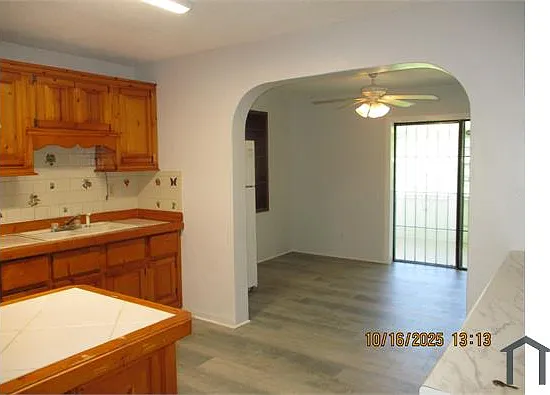 331 Clifton Ave — Photo 3