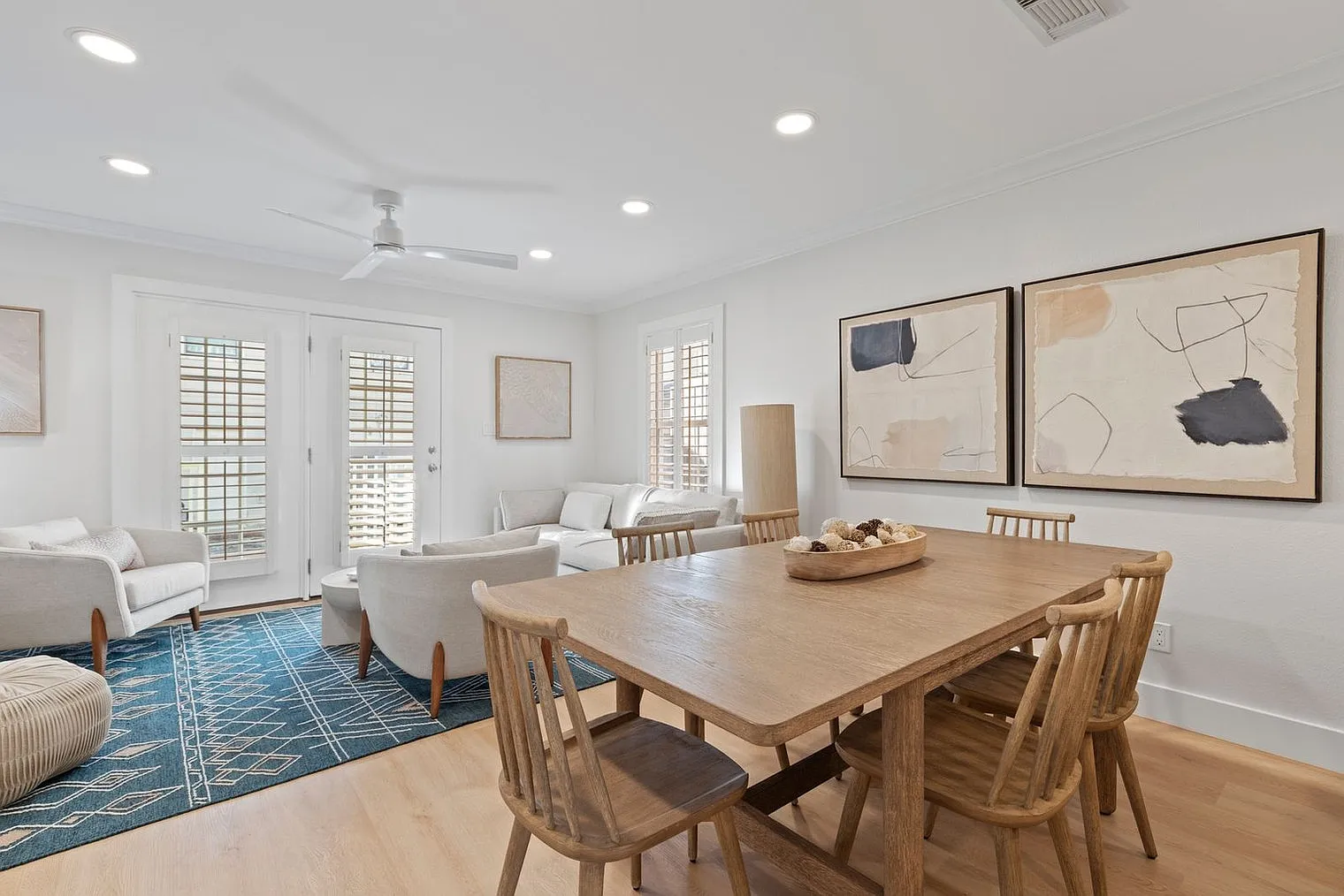 2 bed, 3.0 bath, 12916 sqft, $3,126 — Photo 1