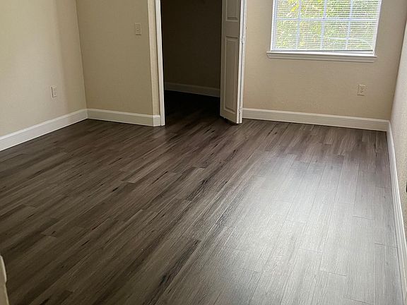 4th image of 17110 Carrington Park Dr APT 820