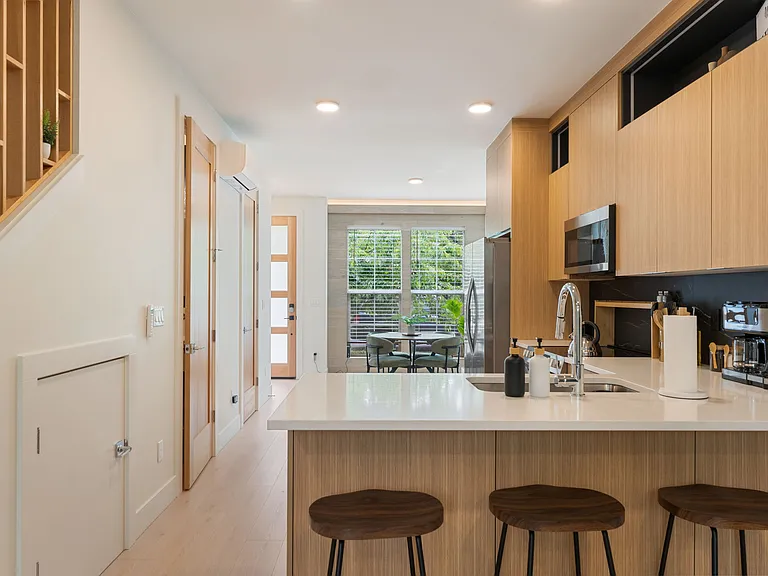 3009 NE Ainsworth St #3009 — Photo 15