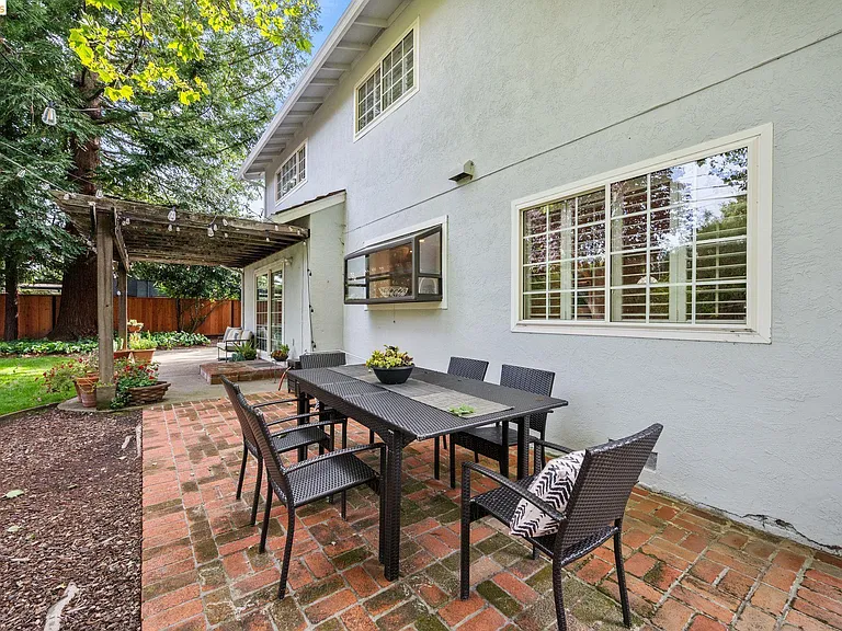 206 Sheila Ct — Photo 14