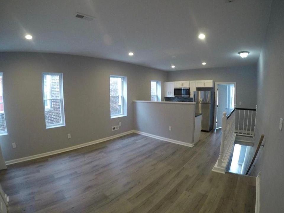 1st image of 1534 S 52nd St #2
