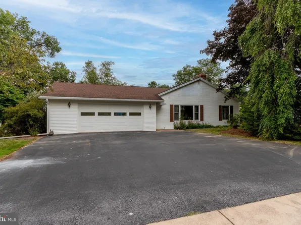 106 E Doris Ave, State College, PA 16801