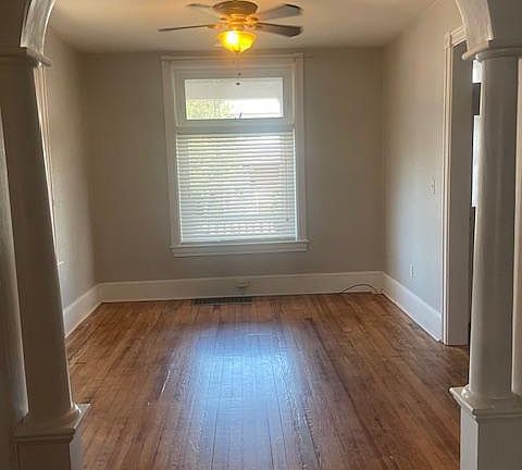 5th image of 860 Mulberry Ave