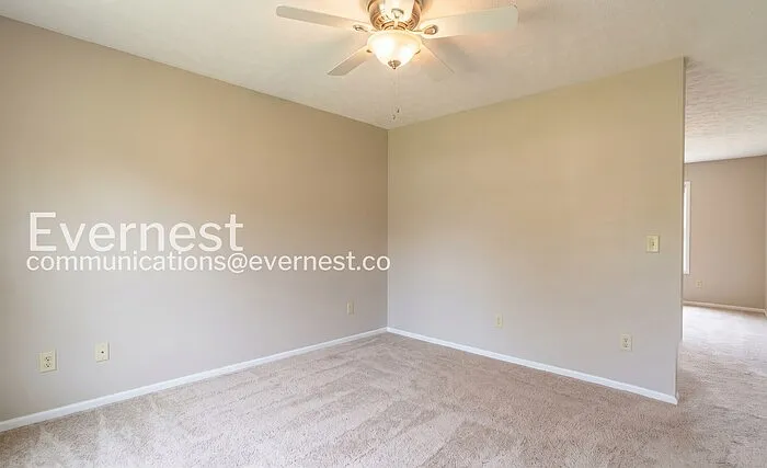 1268 Michigan Ave — Photo 17